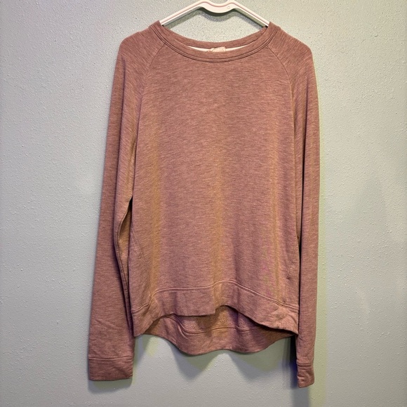 Altar'd State Tops - Altar’d State Mauve Long Sleeve High Low Sweatshirt Size S​